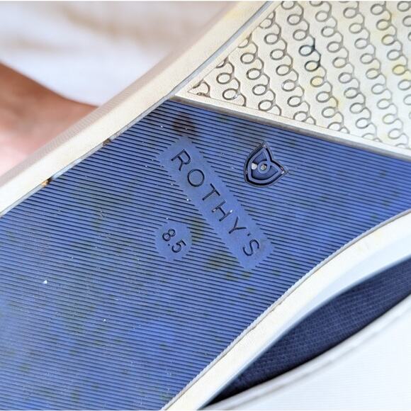 Rothy's The Original Slip On Navy Knit Flat Casual Sneaker, size 8.5 - Picture 4 of 5